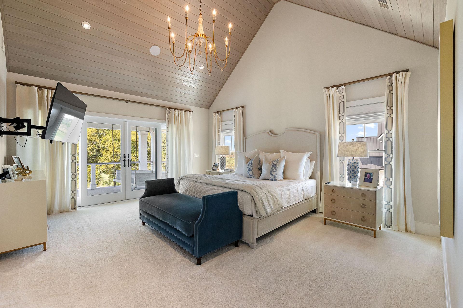 571 Wading Place Photo 20