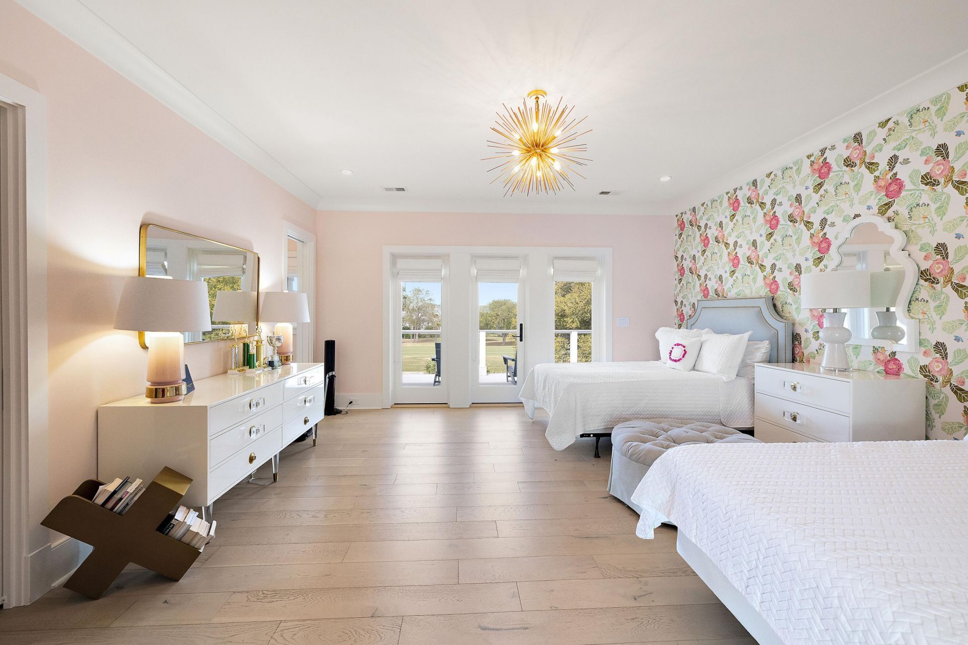 571 Wading Place Photo 25