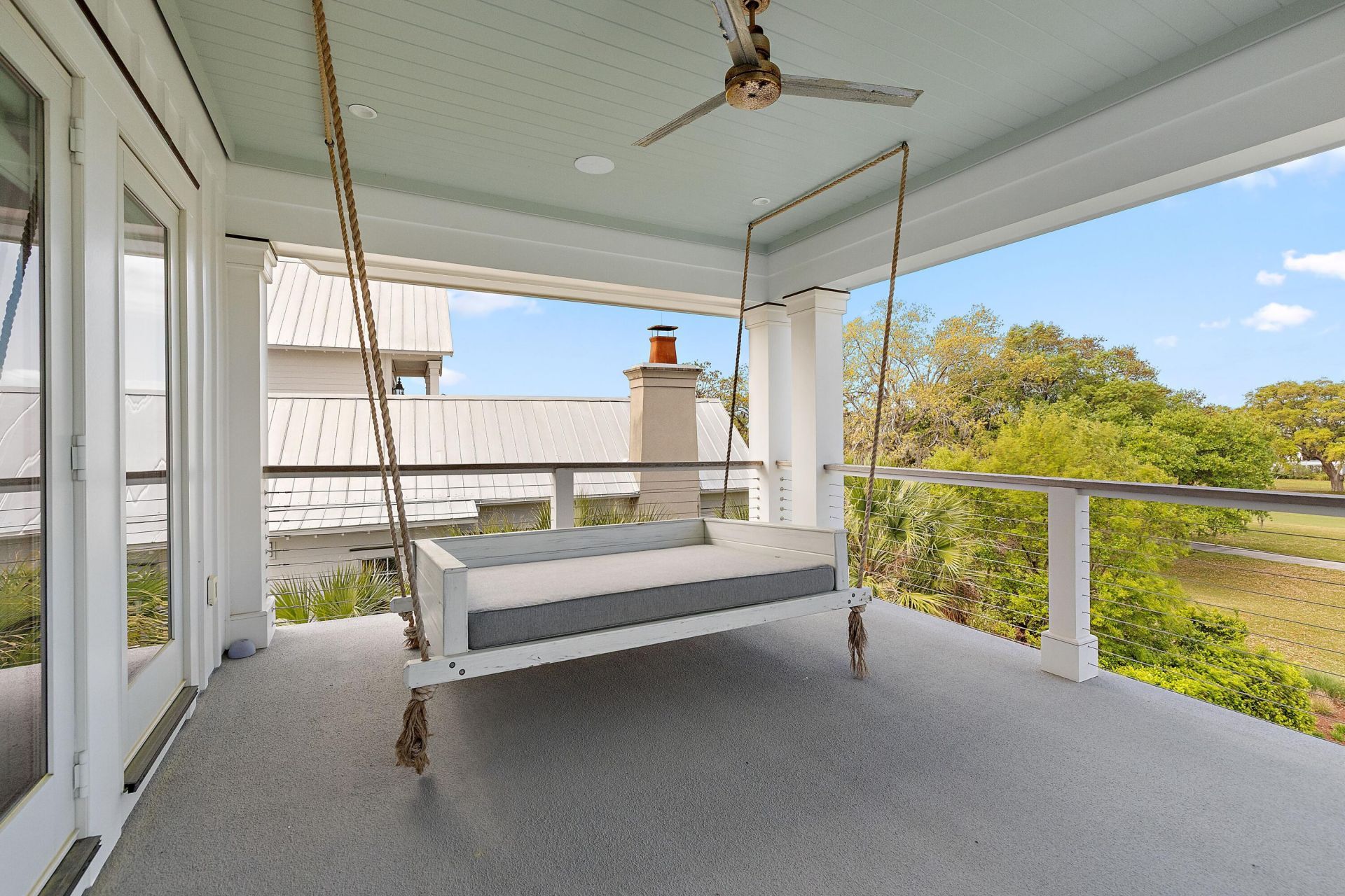 571 Wading Place Photo 34