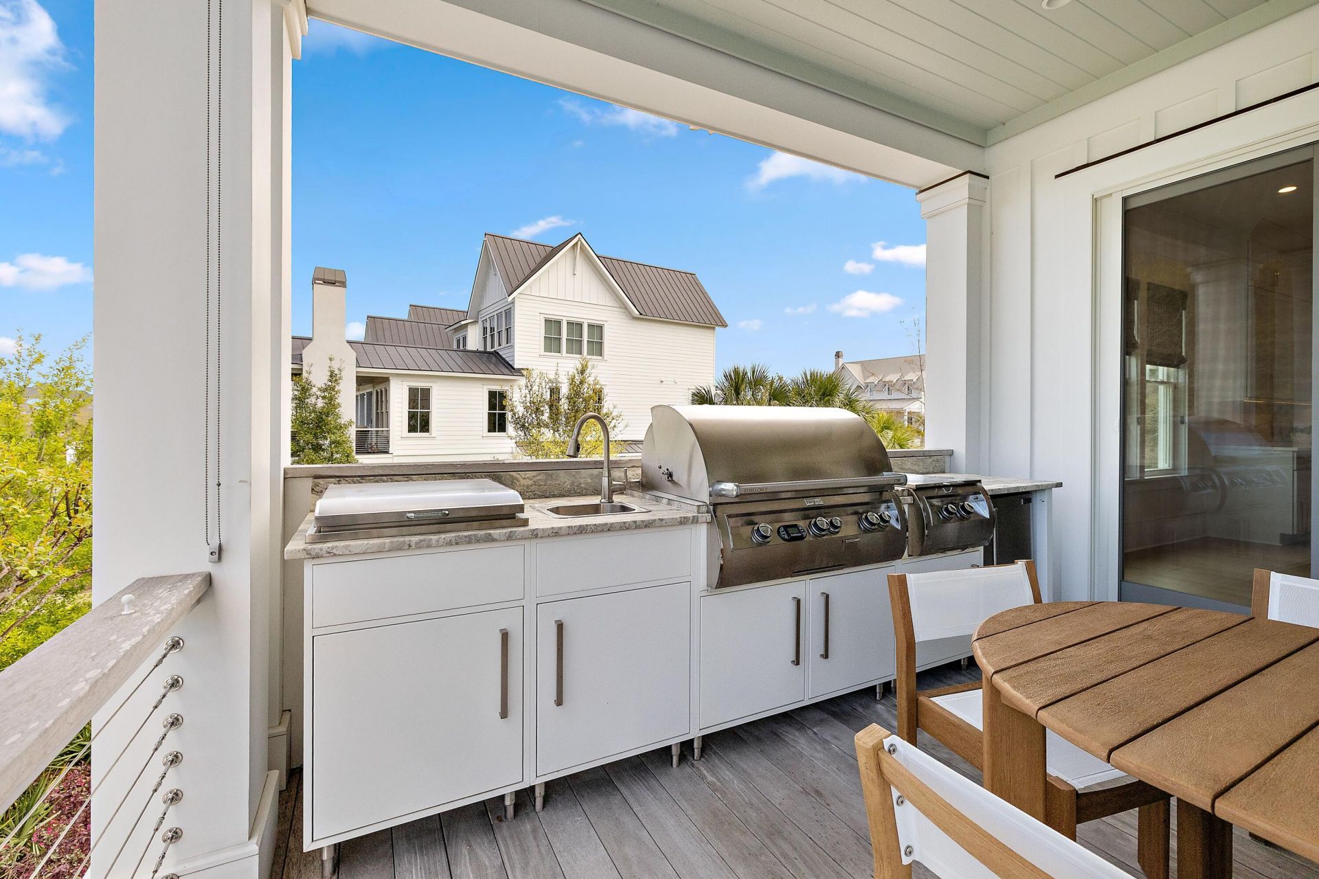 571 Wading Place Photo 37