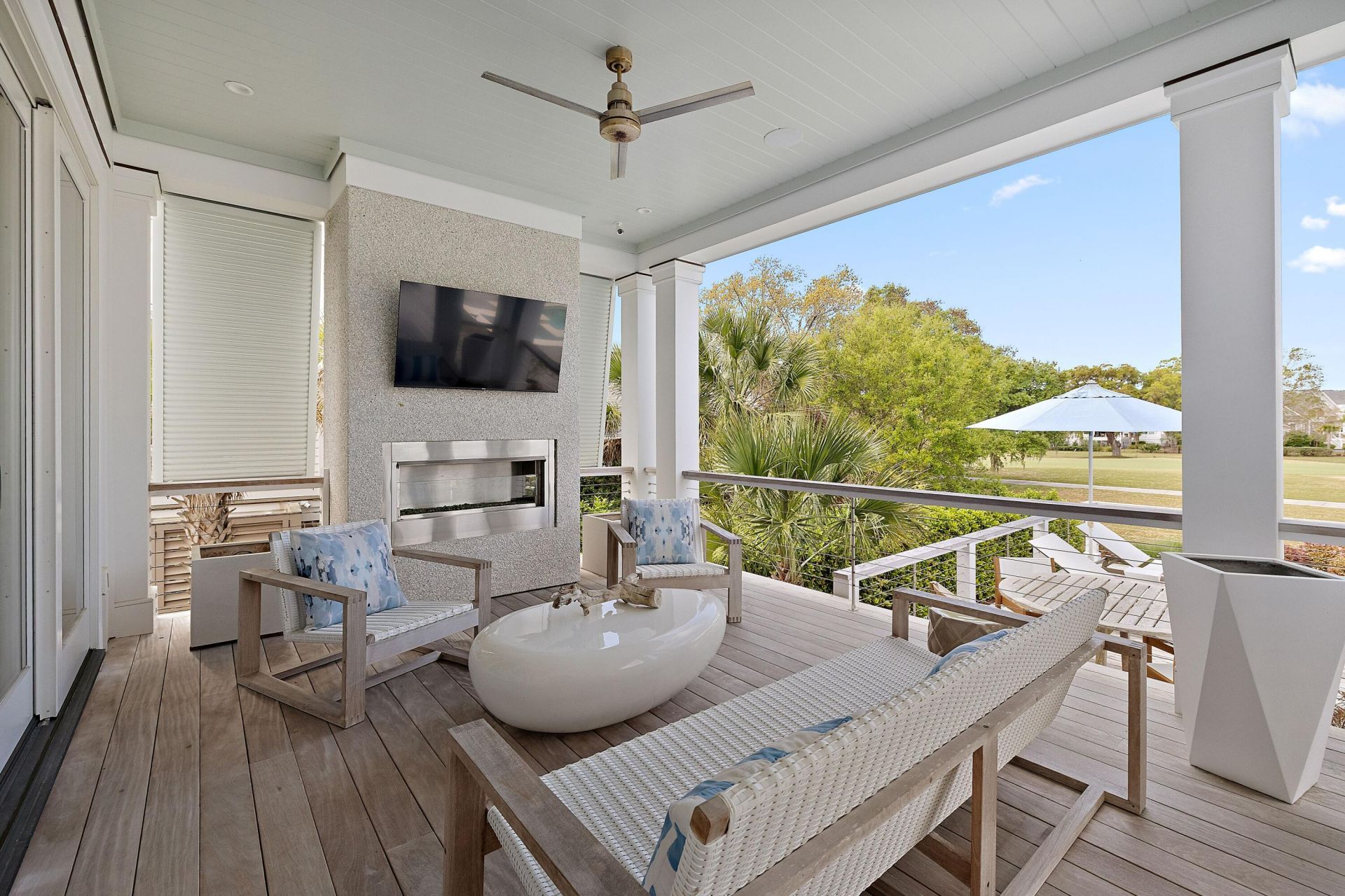 571 Wading Place Photo 39