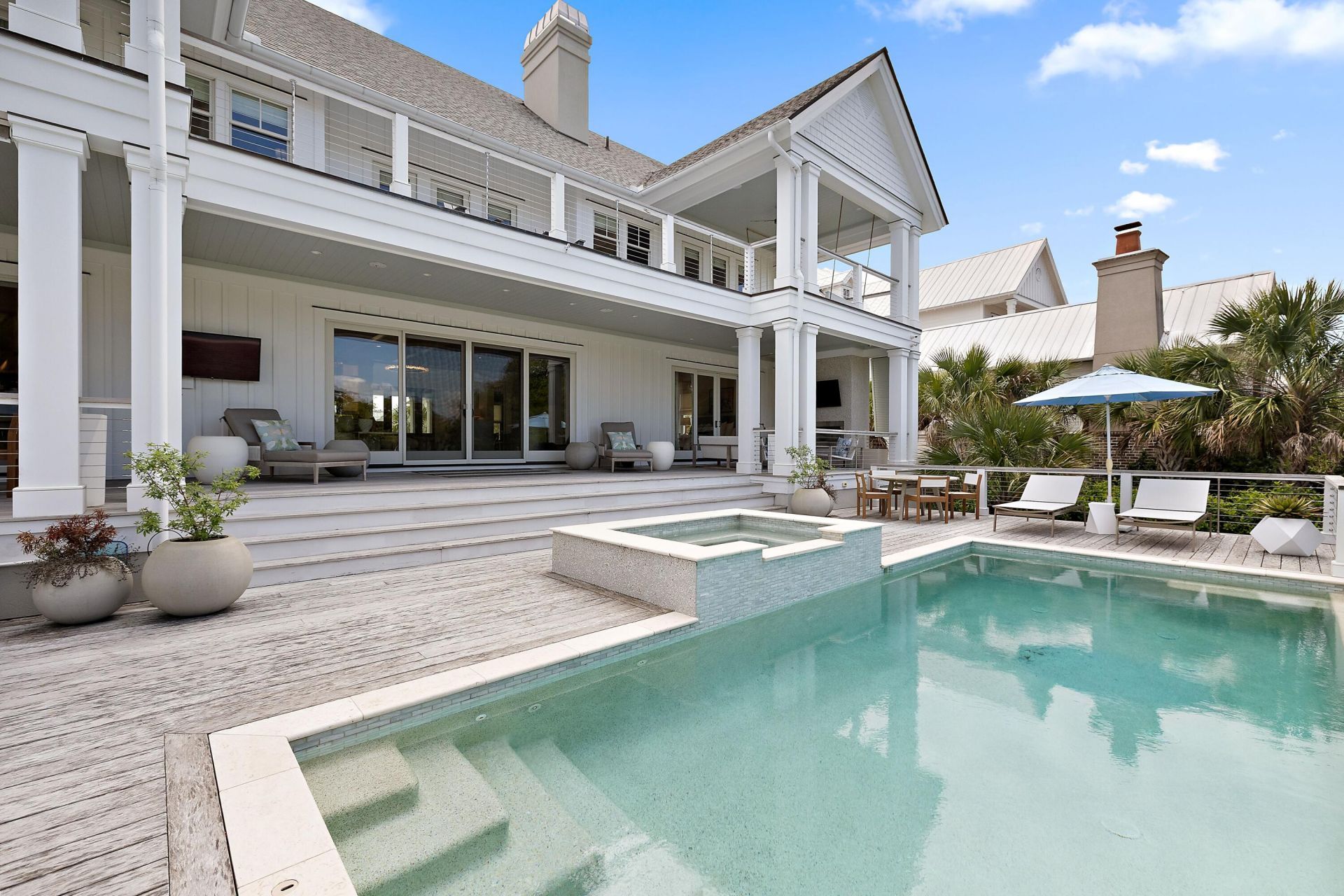 571 Wading Place Photo 45