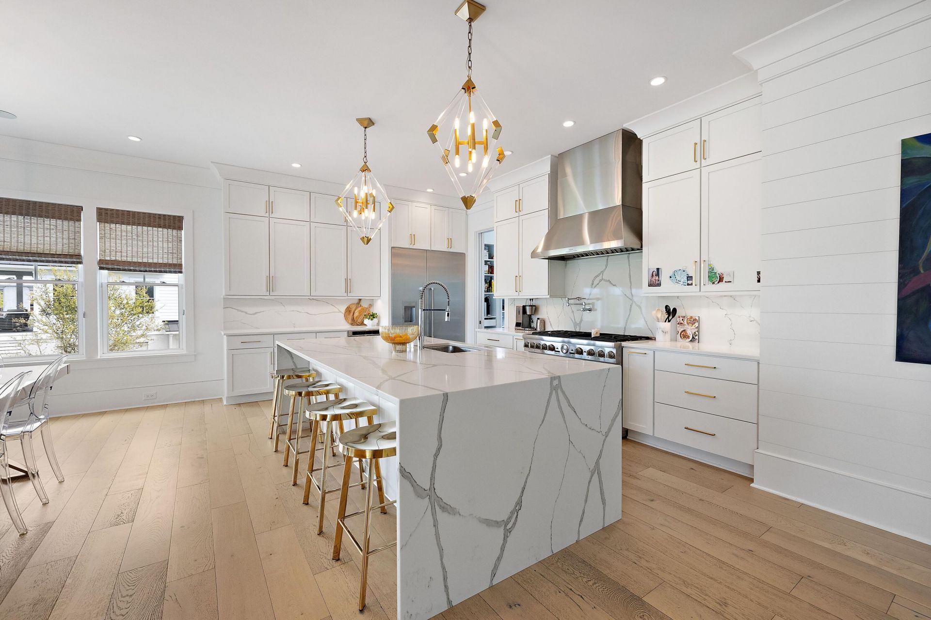 571 Wading Place Photo 7