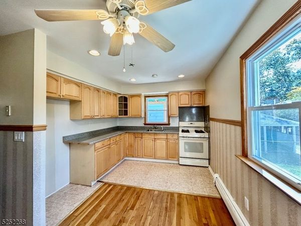 73 W New St, Unit 1, Rockaway, NJ 07866