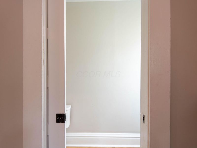 378-380 Stoddart Avenue, Columbus, OH 43205 Photo 8