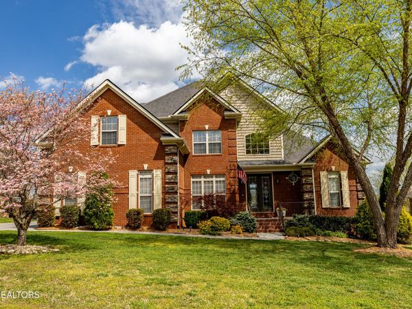 1714 Inverness Drive, Maryville, TN 37801