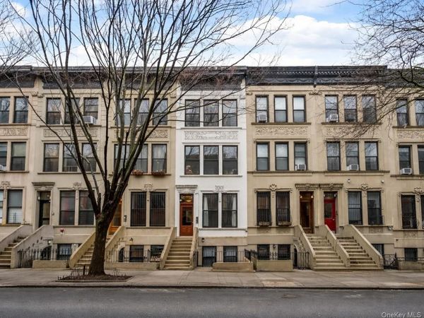 518 W 149th Street , New York (Manhattan), NY 10031