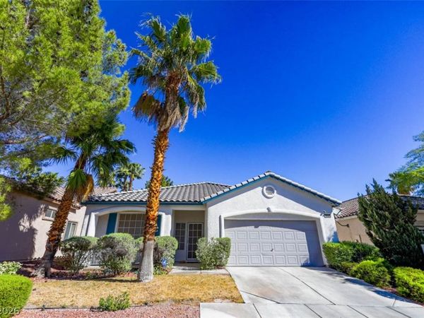 10326 Queens Church Avenue , Las Vegas, NV 89135