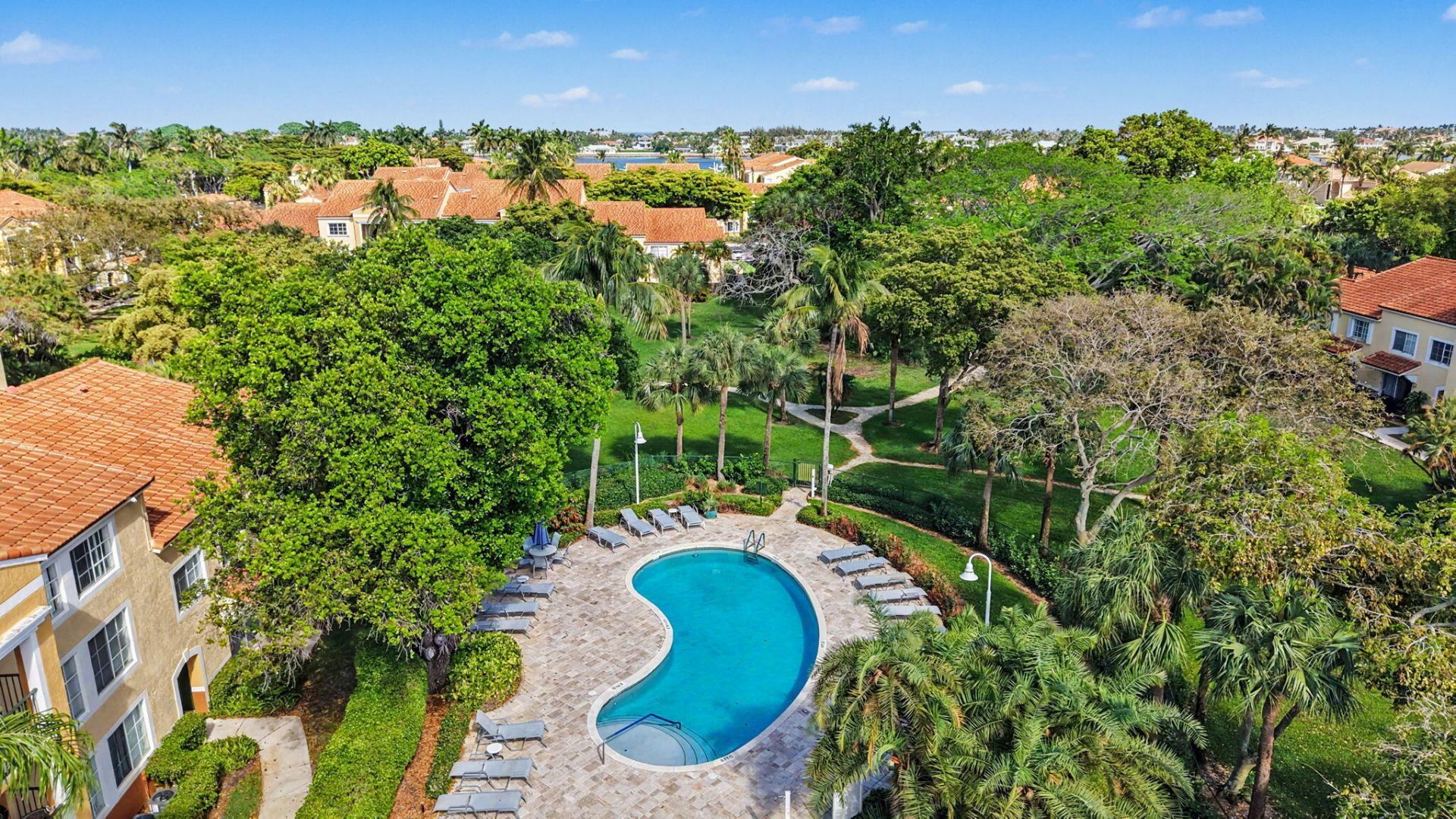 180 Yacht Club Way, Unit 309, Hypoluxo, FL 33462 Photo