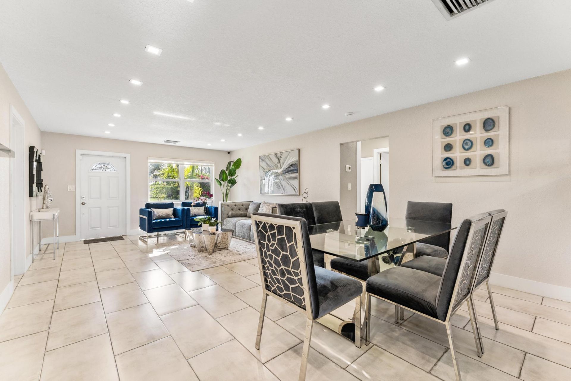 6411 Lake Clarke Drive, Lake Clarke Shores, FL 33406 Photo