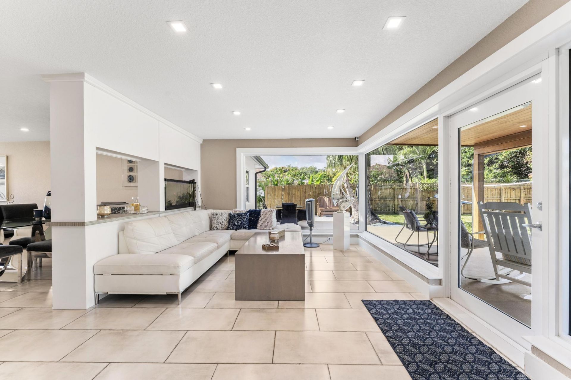 6411 Lake Clarke Drive, Lake Clarke Shores, FL 33406 Photo