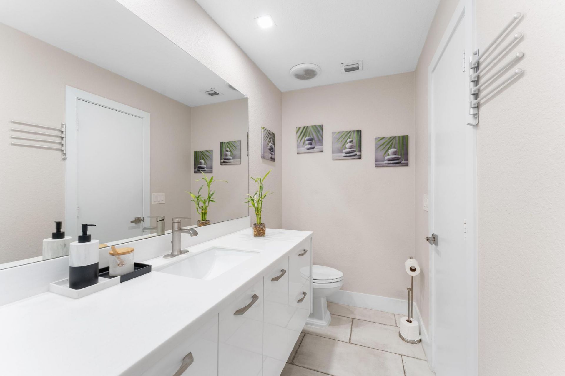 6411 Lake Clarke Drive, Lake Clarke Shores, FL 33406 Photo