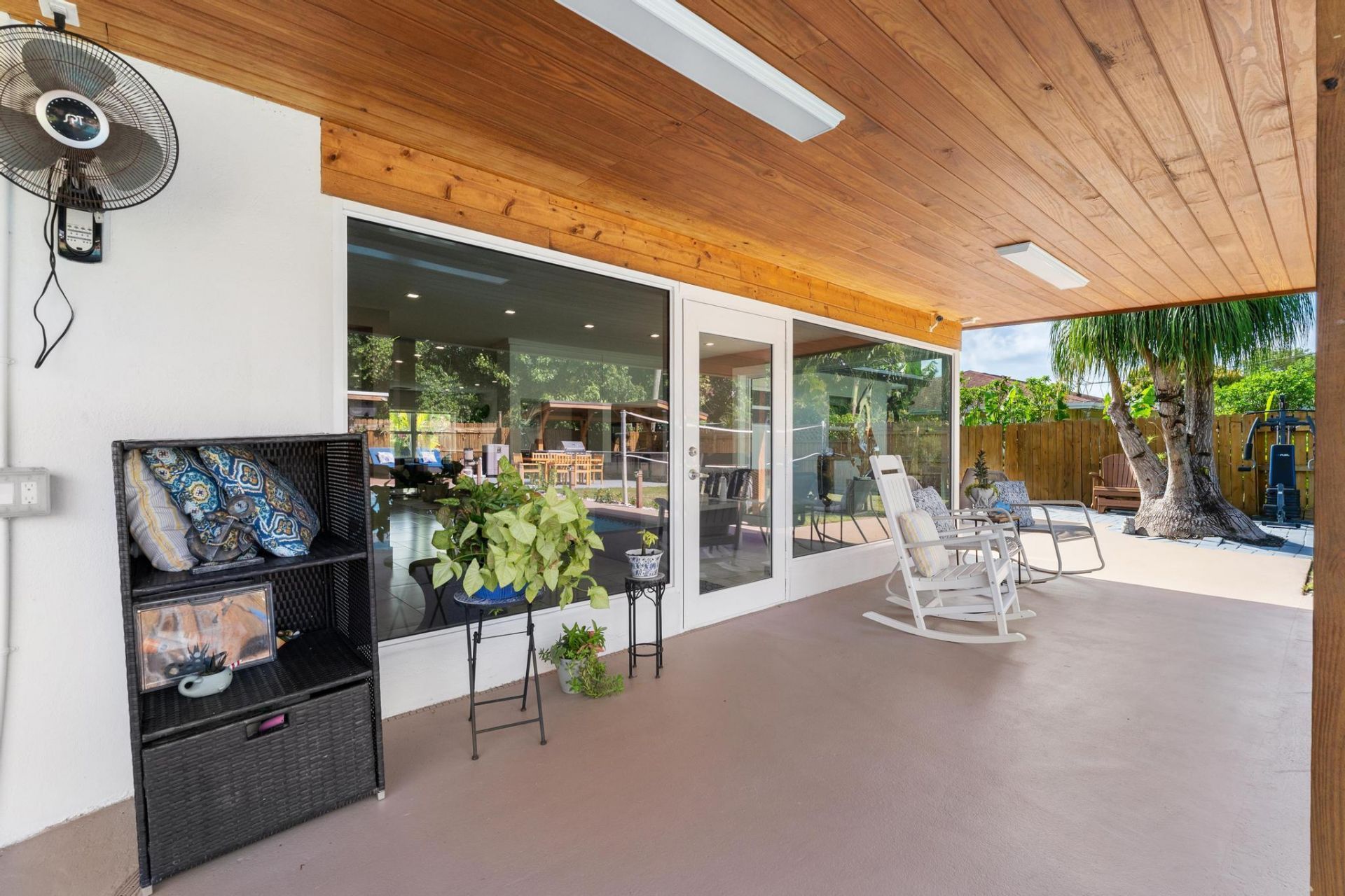 6411 Lake Clarke Drive, Lake Clarke Shores, FL 33406 Photo