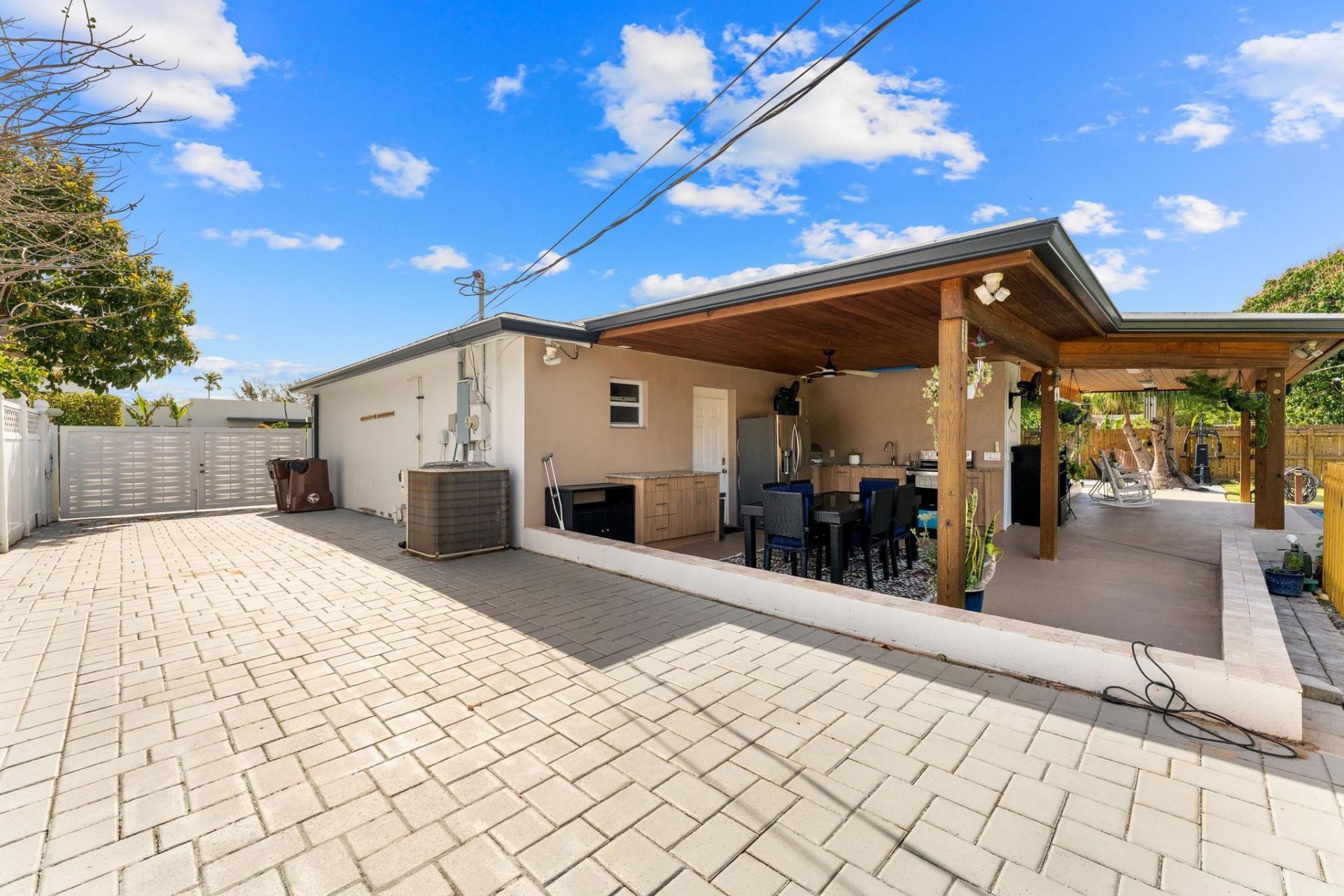 6411 Lake Clarke Drive, Lake Clarke Shores, FL 33406 Photo