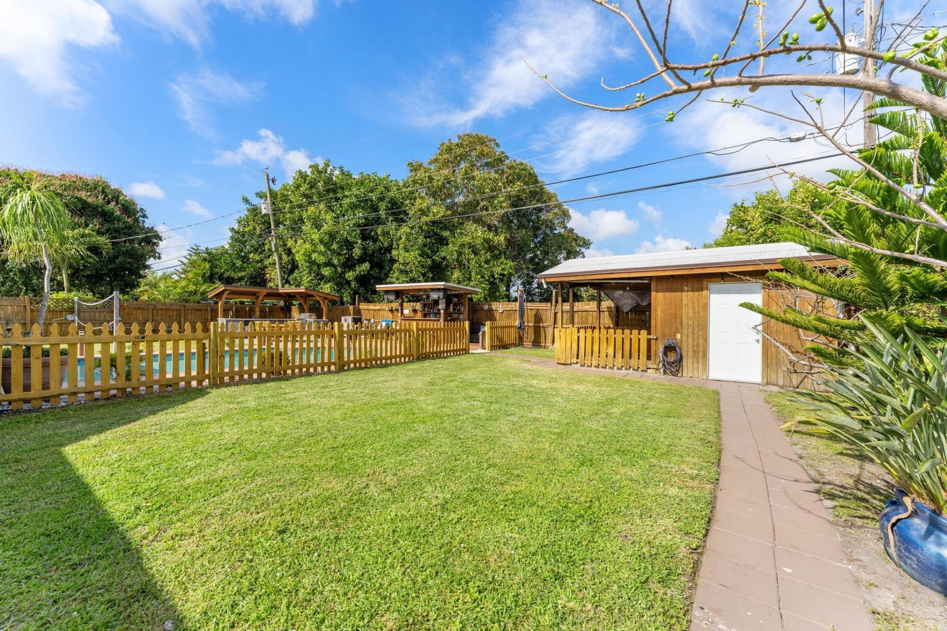 6411 Lake Clarke Drive, Lake Clarke Shores, FL 33406 Photo