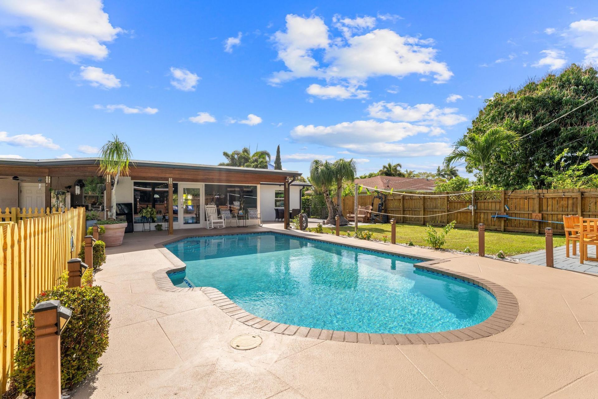 6411 Lake Clarke Drive, Lake Clarke Shores, FL 33406 Photo