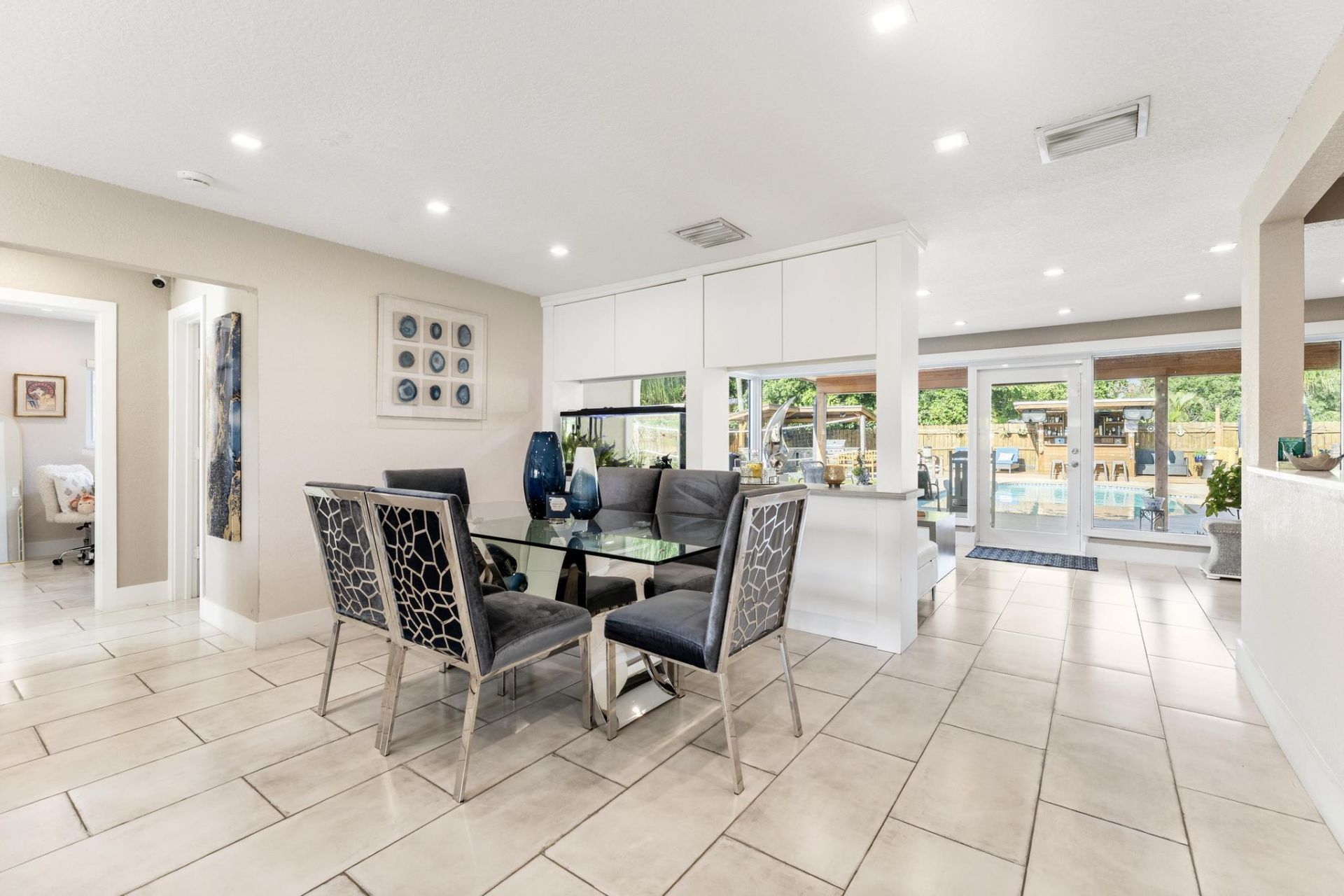 6411 Lake Clarke Drive, Lake Clarke Shores, FL 33406 Photo