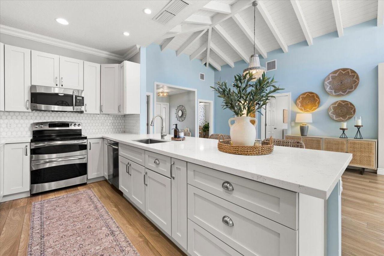 944 SW 1st Street, Boca Raton, FL 33486 Photo