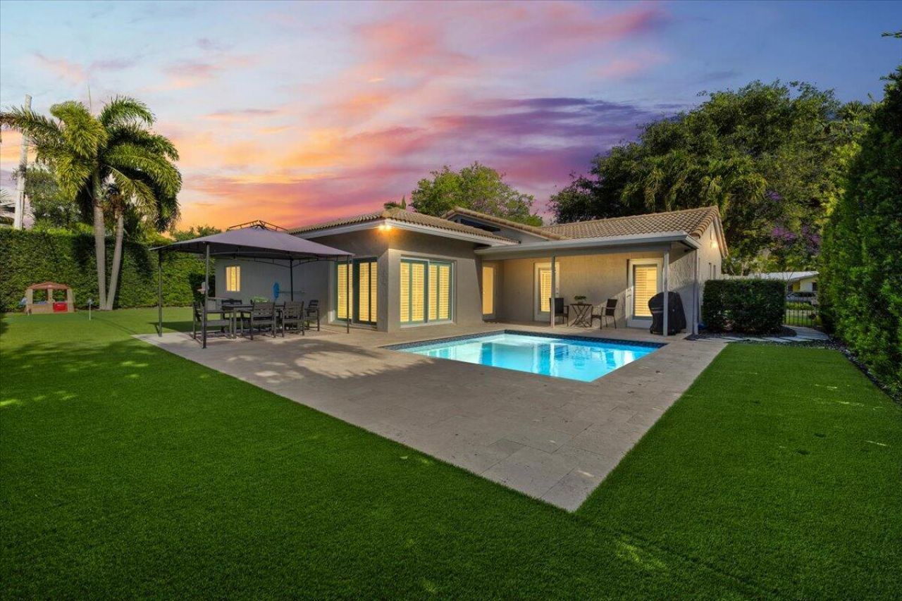 944 SW 1st Street, Boca Raton, FL 33486 Photo