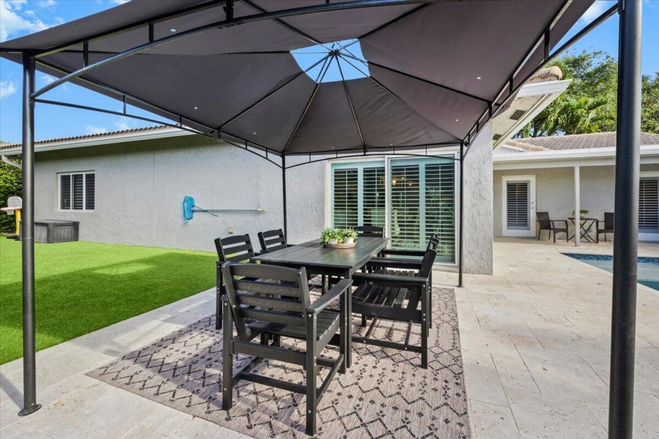 944 SW 1st Street, Boca Raton, FL 33486 Photo