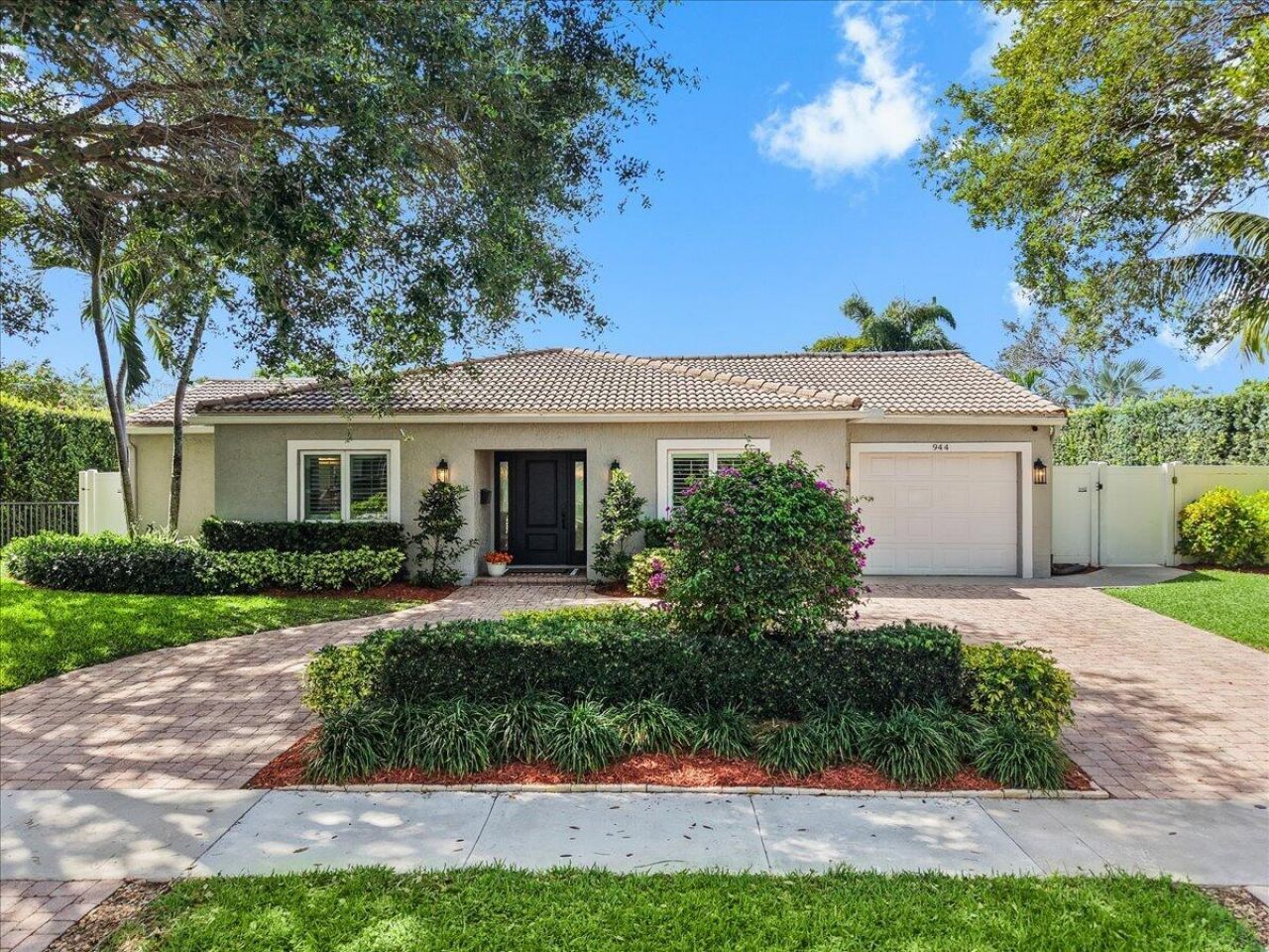 944 SW 1st Street, Boca Raton, FL 33486 Photo