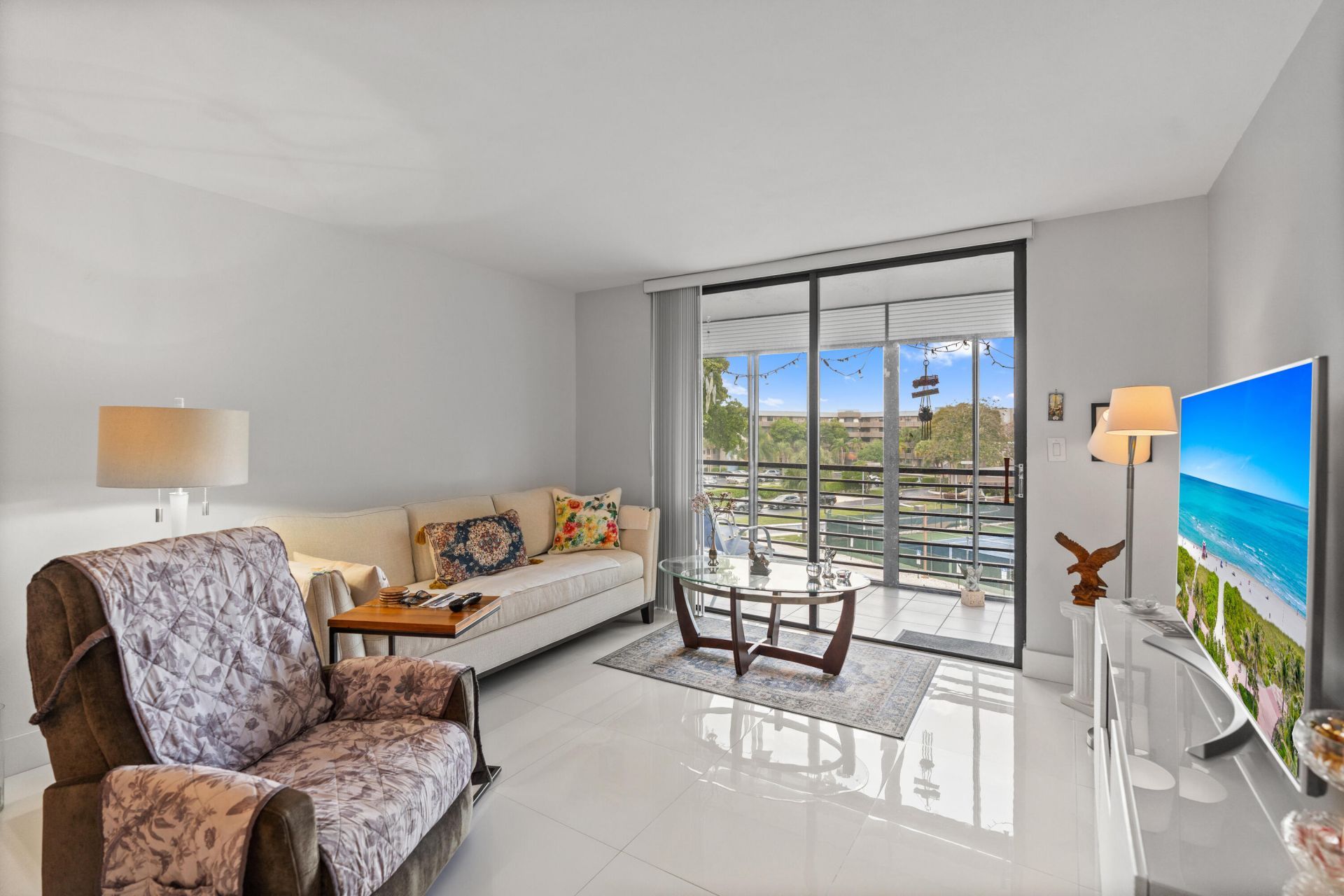 1001 Colony Point Circle, Pembroke Pines, FL 33026 Photo