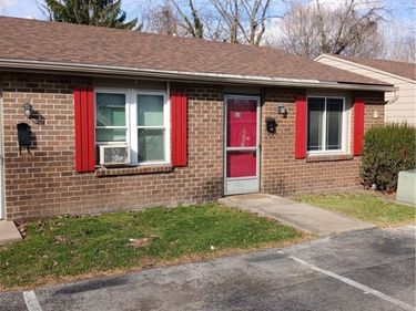 31 Elm Street, Unit B3, Struthers, OH 44471