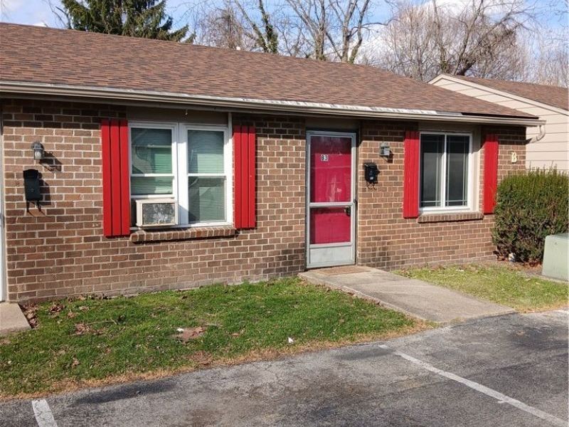 31 Elm Street, Unit B3, Struthers, OH 44471 Photo 1