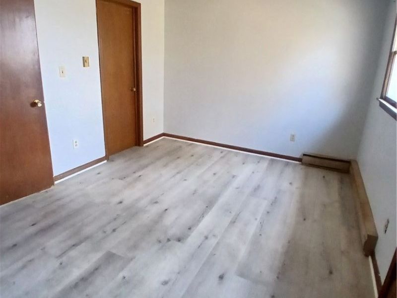 31 Elm Street, Unit B3, Struthers, OH 44471 Photo 8