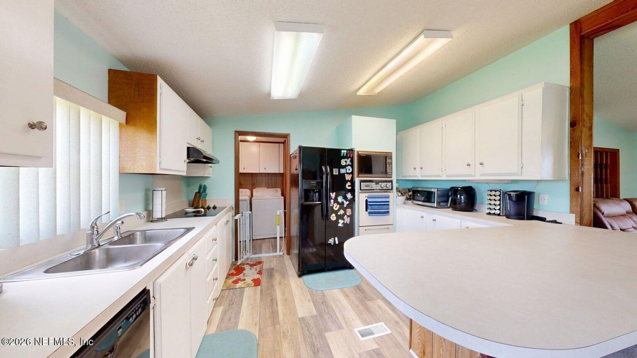 160 Moonlite Drive, Satsuma, FL 32189 Photo