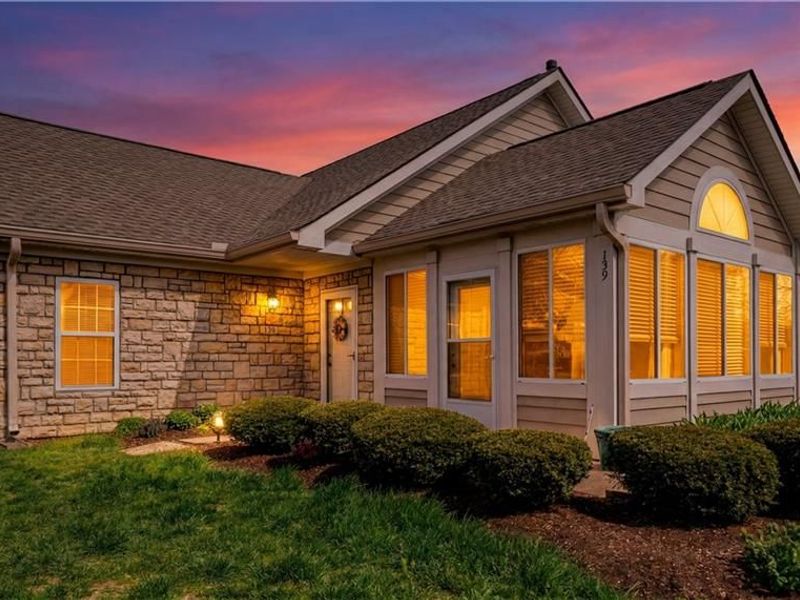 139 Edinburgh Village Drive, Centerville, OH 45458 Photo 2