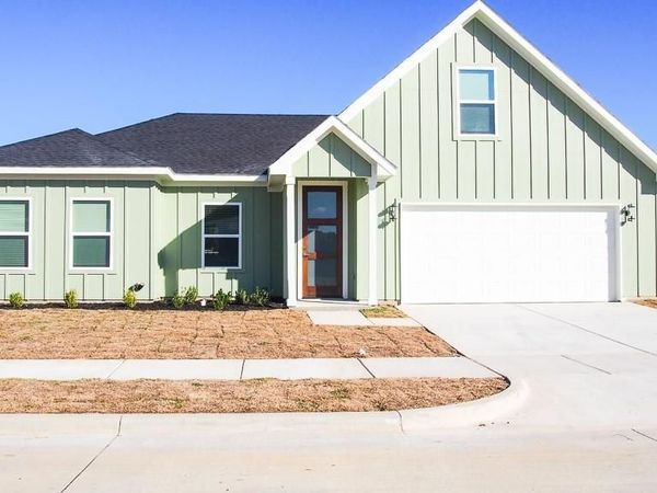 540 Highview Court, Godley, TX 76044
