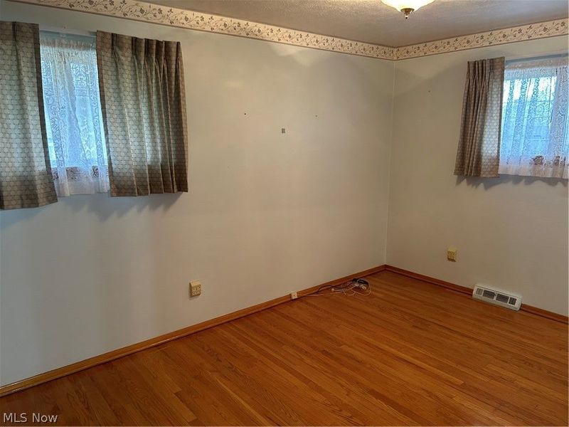 4716 Forest Edge Drive, Brooklyn, OH 44144 Photo 13