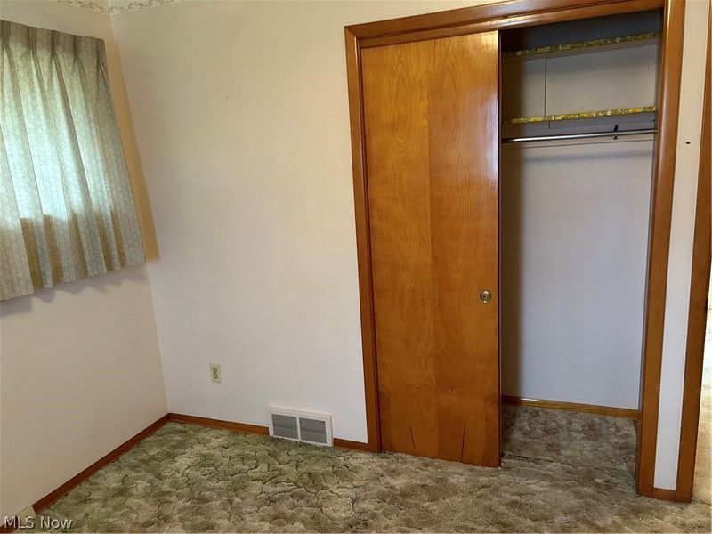 4716 Forest Edge Drive, Brooklyn, OH 44144 Photo 17