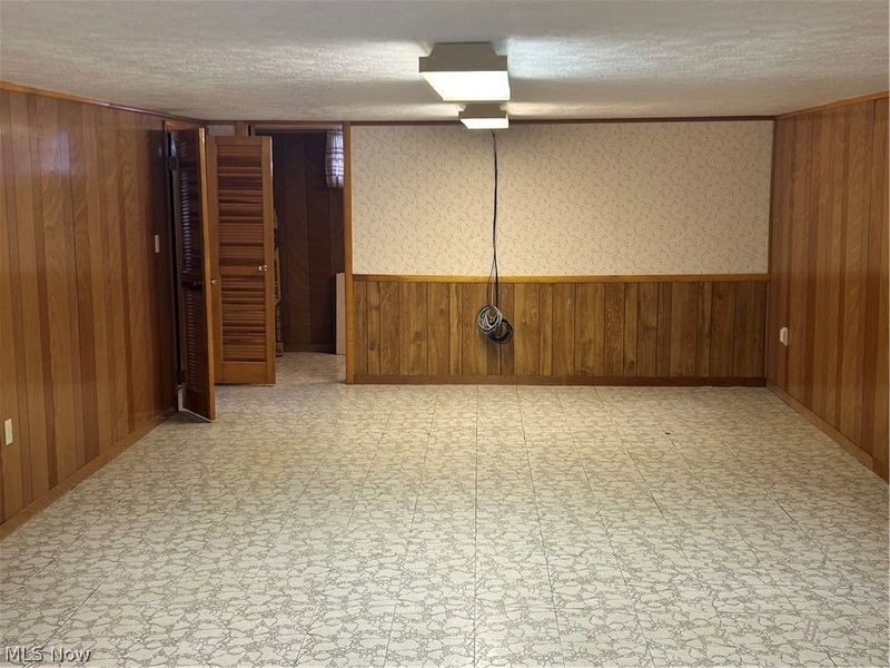 4716 Forest Edge Drive, Brooklyn, OH 44144 Photo 22