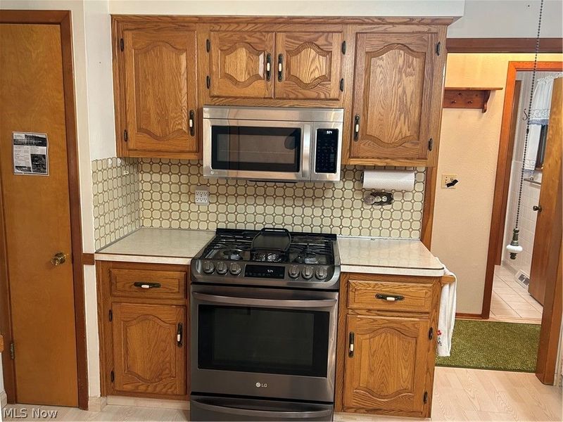 4716 Forest Edge Drive, Brooklyn, OH 44144 Photo 6