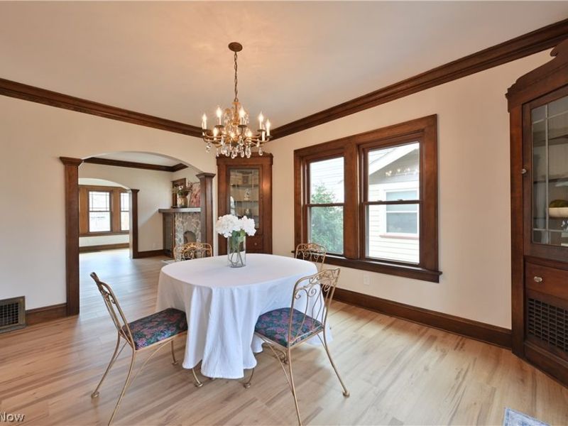 2163 Waterbury Road, Lakewood, OH 44107 Photo 12