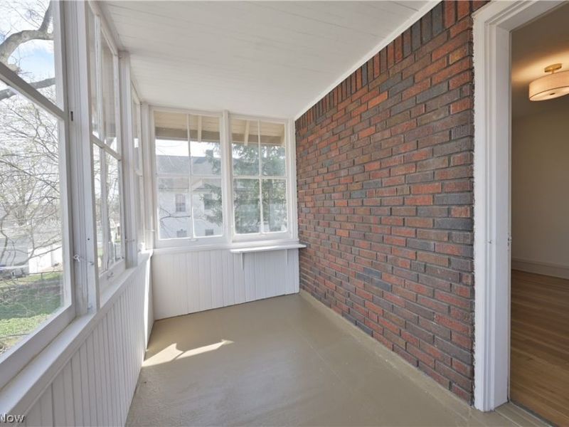 2163 Waterbury Road, Lakewood, OH 44107 Photo 24