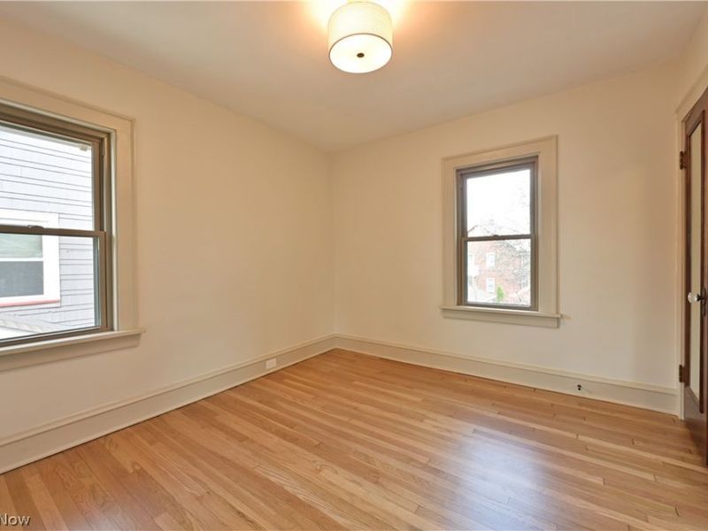 2163 Waterbury Road, Lakewood, OH 44107 Photo 27