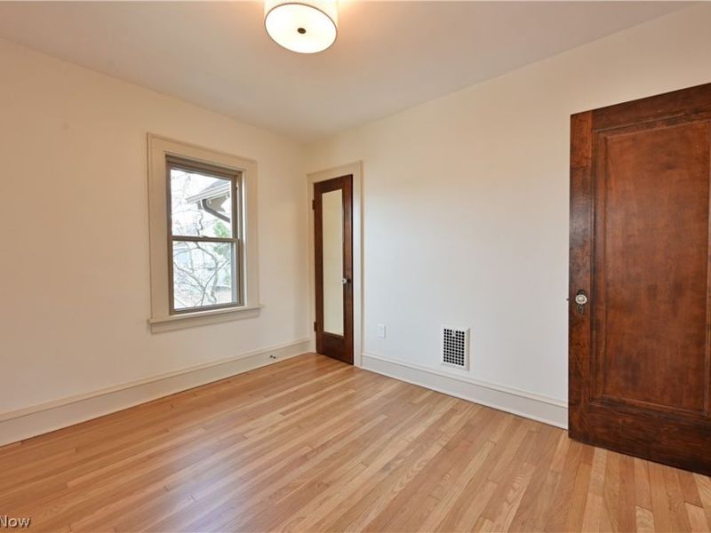 2163 Waterbury Road, Lakewood, OH 44107 Photo 28