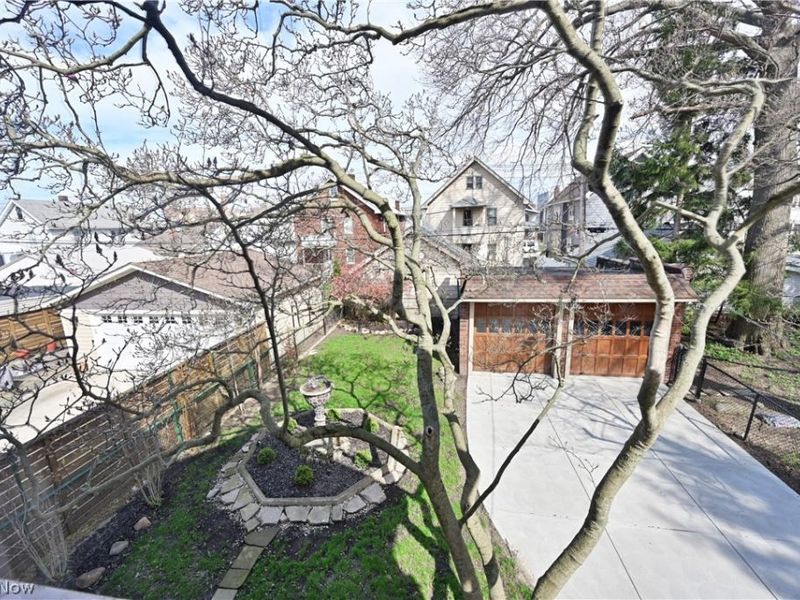 2163 Waterbury Road, Lakewood, OH 44107 Photo 40