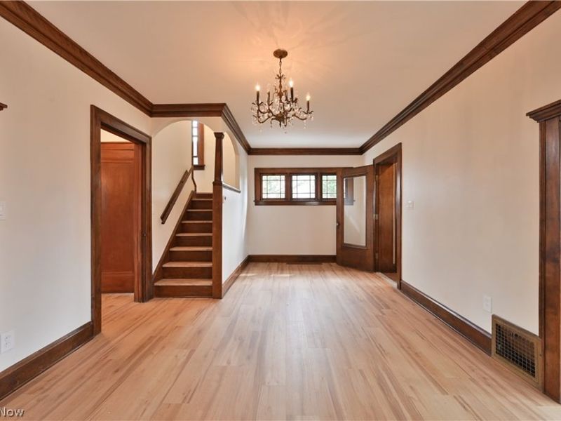 2163 Waterbury Road, Lakewood, OH 44107 Photo 6