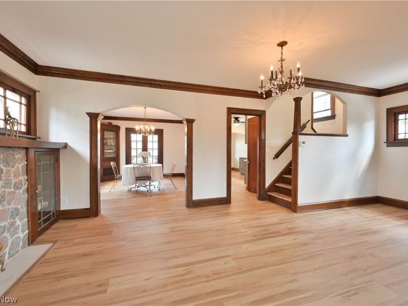 2163 Waterbury Road, Lakewood, OH 44107 Photo 7