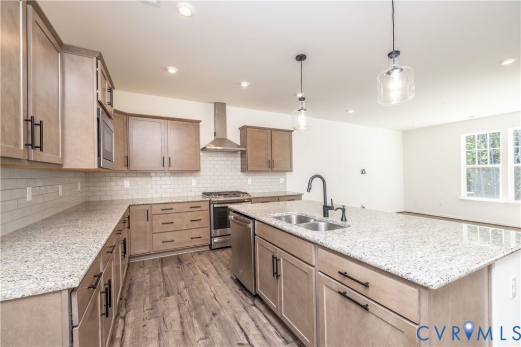 18365 Palisades Court Moseley, VA 23120
