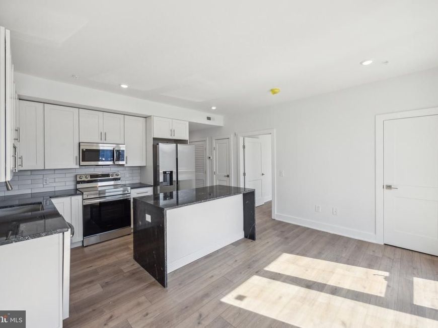 1350 N Front Street , Unit 202, Philadelphia, PA 19122 Main Photo