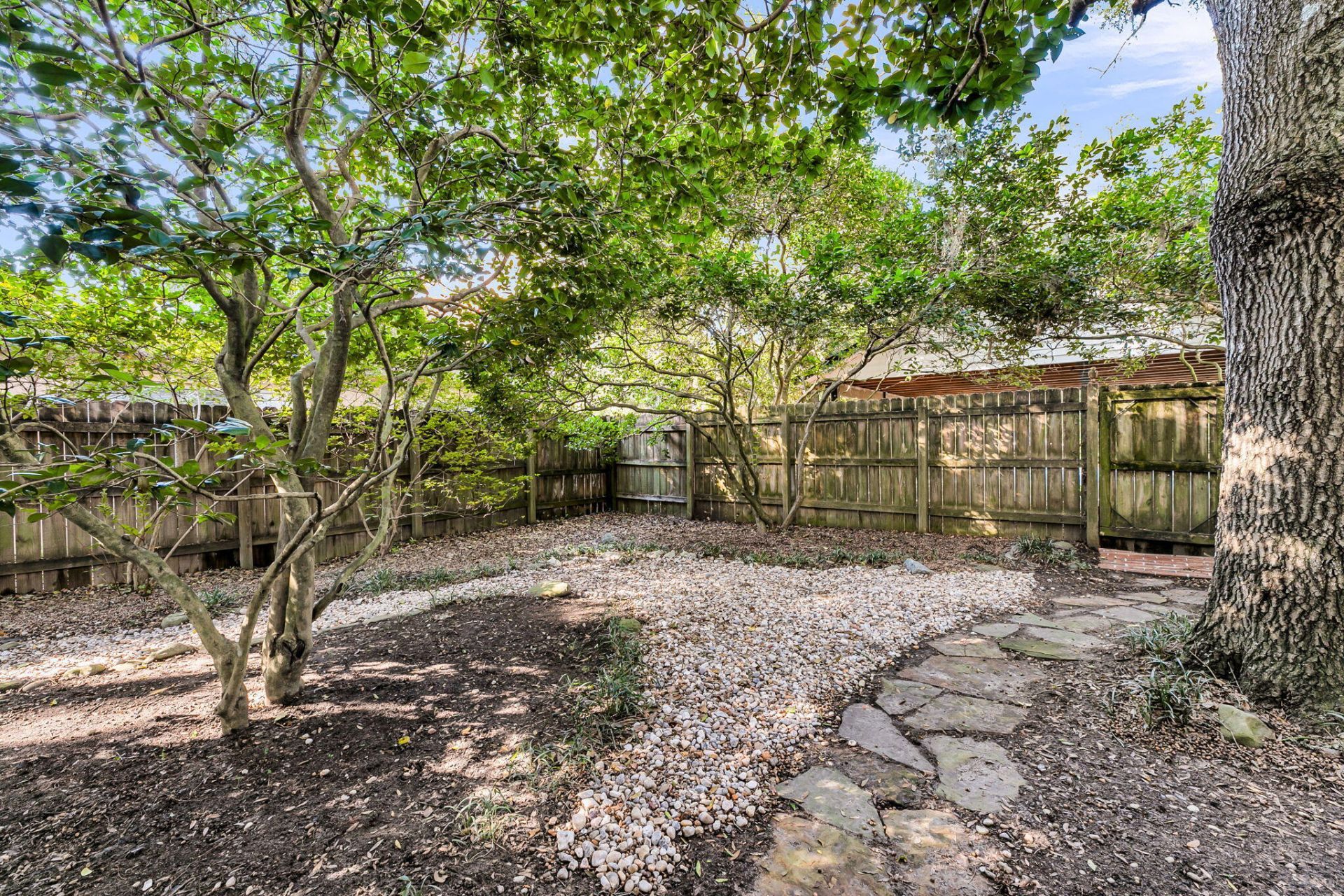 706 Sterling Drive Photo 31