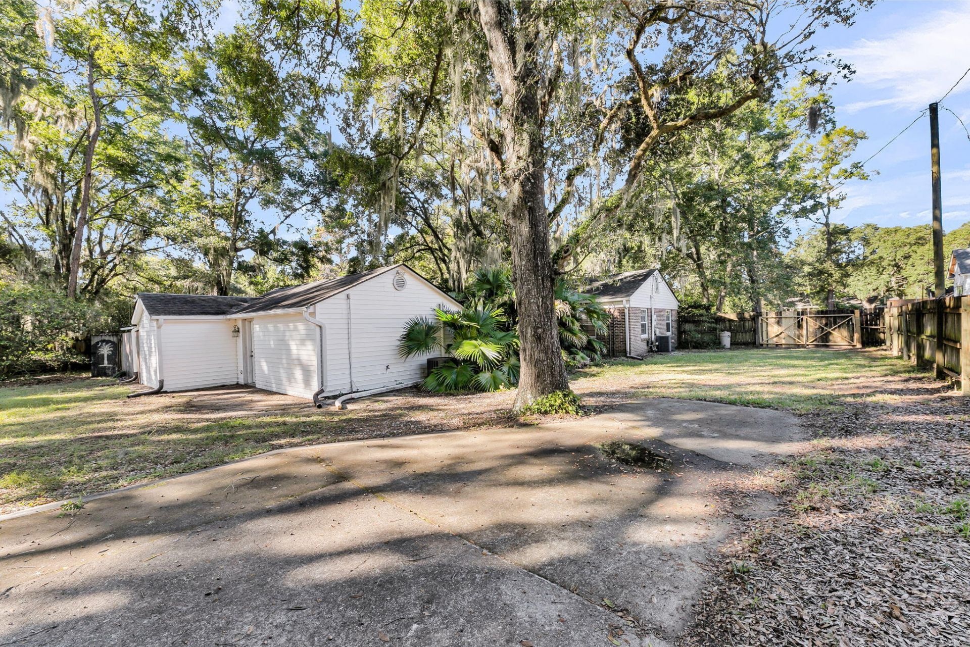 706 Sterling Drive Photo 33