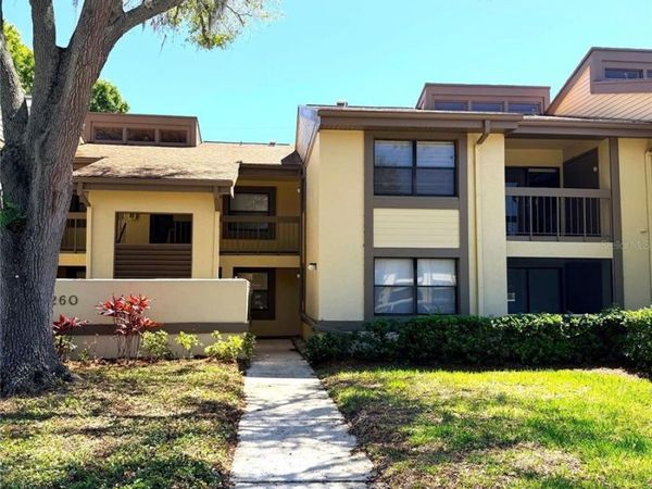 260 WOODLAKE E, Unit #260, OLDSMAR, FL 34677