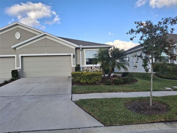 7891 STONEBROOK CIRCLE , WESLEY CHAPEL, FL 33545