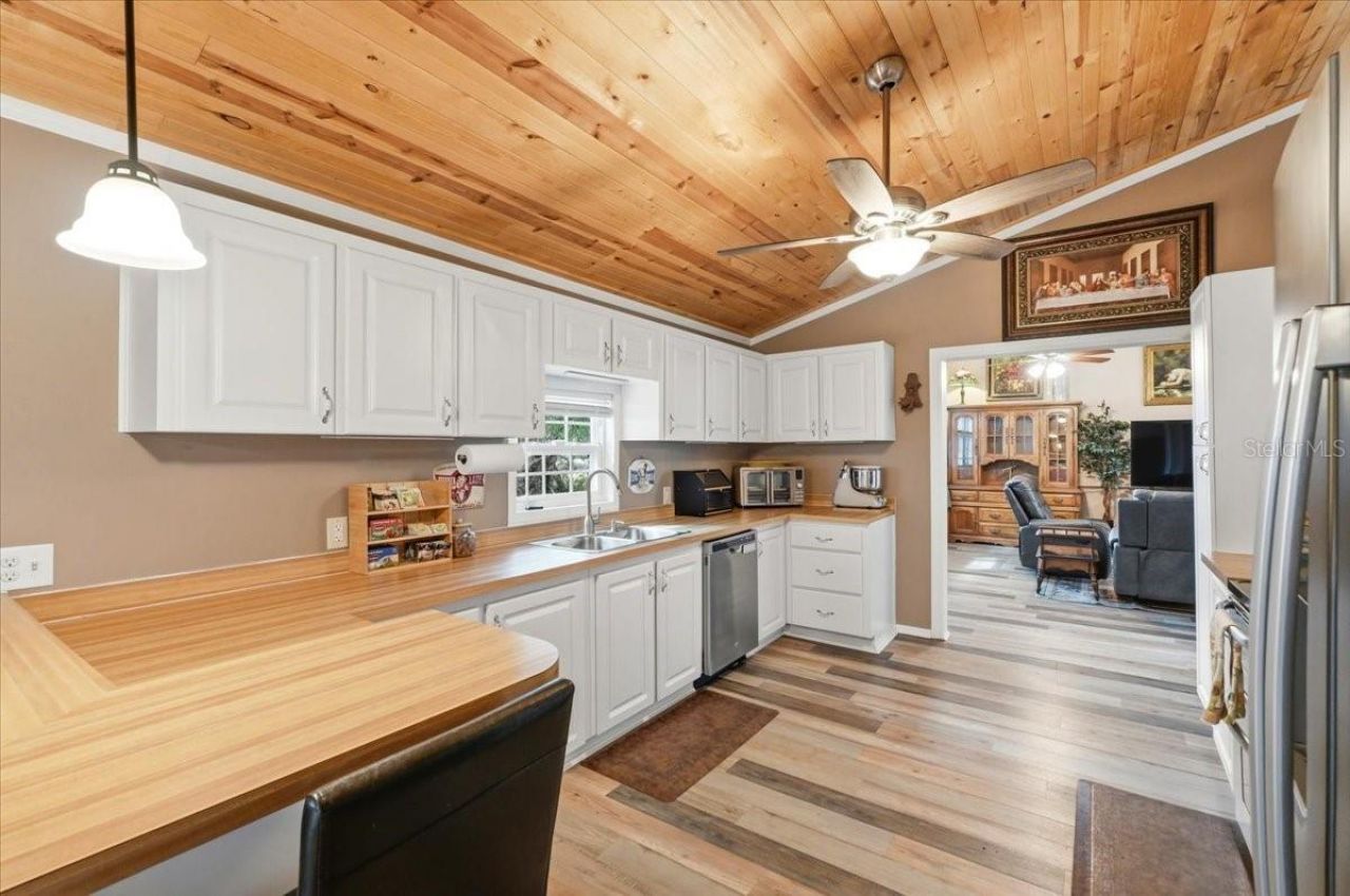 4205 N Combee Road , Lakeland, FL 33805 Photo